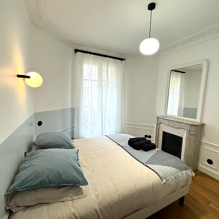 Parisian Luxury Style - Heart Of Montparnasse Parigi