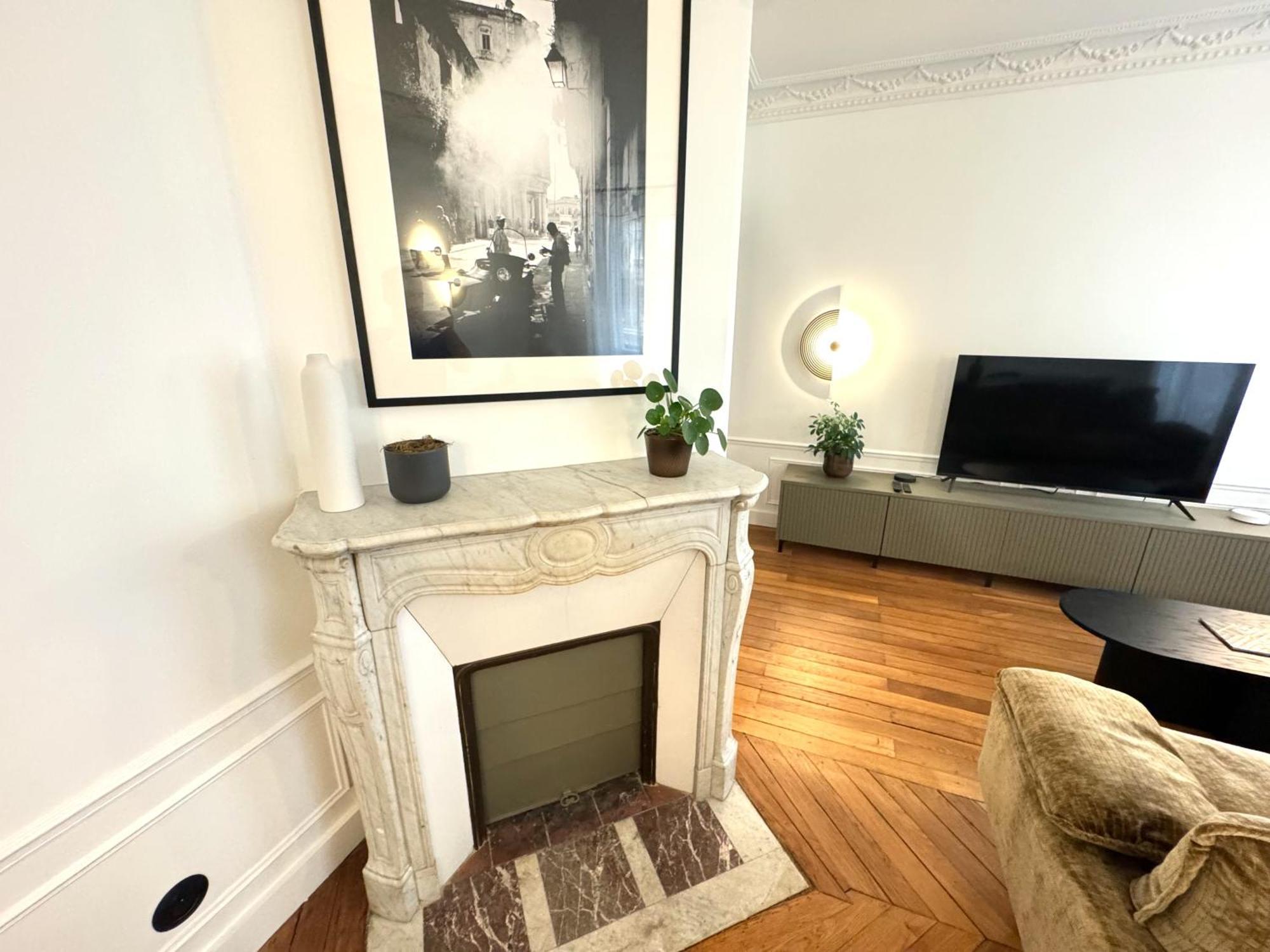 Appartamento Parisian Luxury Style - Heart Of Montparnasse Parigi